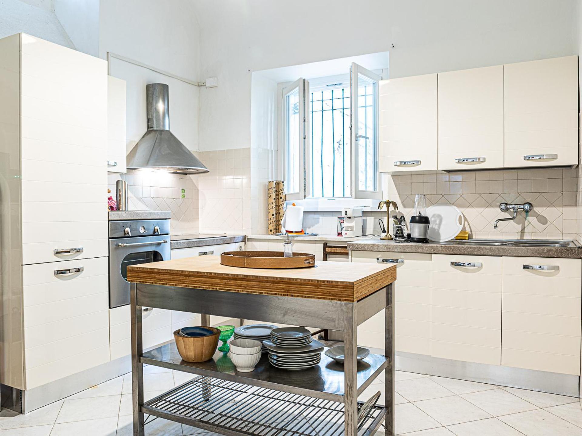 Domus Rome Apartment *